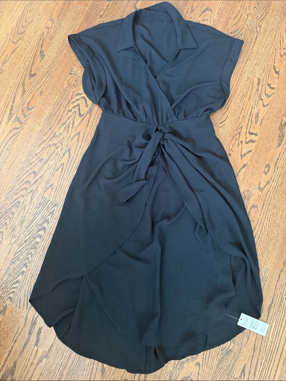 Cupshe Classic Black Tie-Waist Wrap Dress sz large nwt